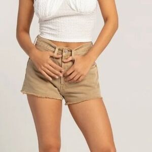 NWT Levi Women's Tan Shorts